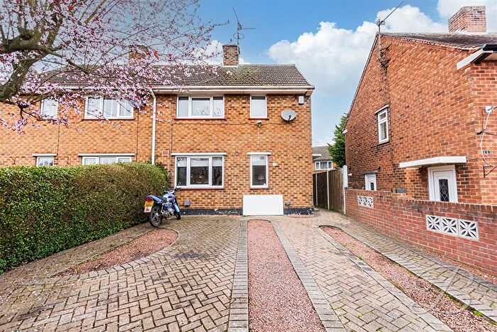 2 Bedroom Semi-Detached House To Rent In Alder Way, Shirebrook, Mansfield, NG20