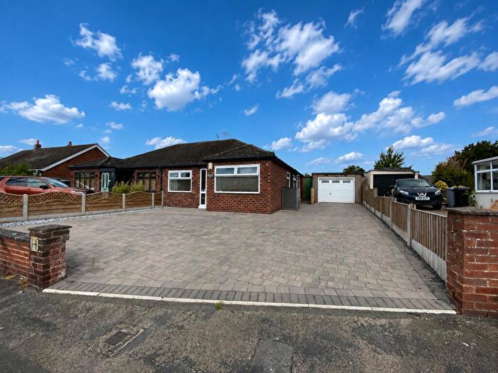 3 Bedroom Semi-Detached Bungalow For Sale In Mere Road, Crewe, CW2