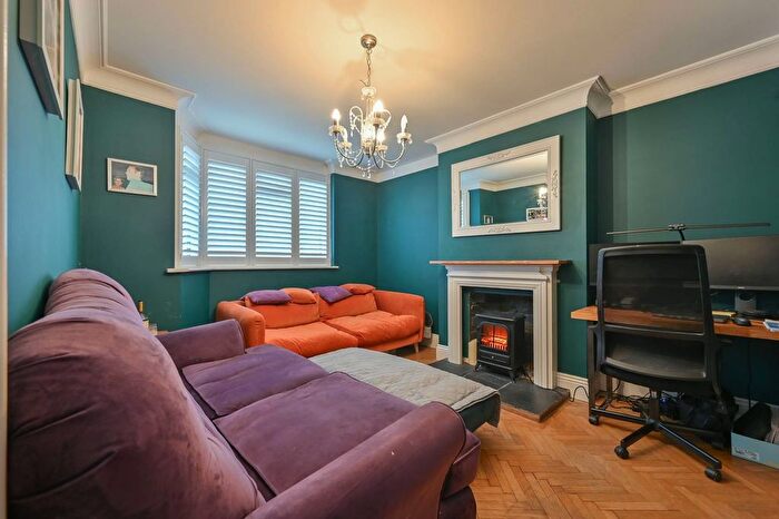 3 Bedroom Semi-detached House For Sale In Melbourne Road, Bushey, WD23