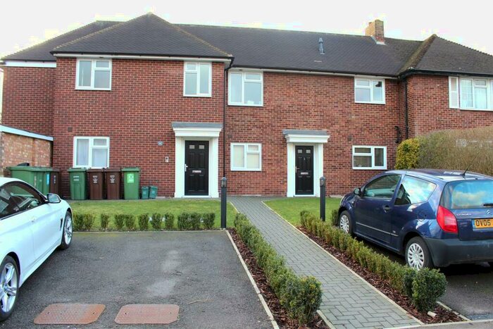 1 Bedroom Apartment To Rent In Cottonmill Lane, St. Albans, AL1