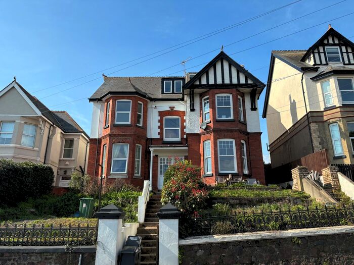 1 Bedroom Flat To Rent In Dawlish Road, Teignmouth, TQ14