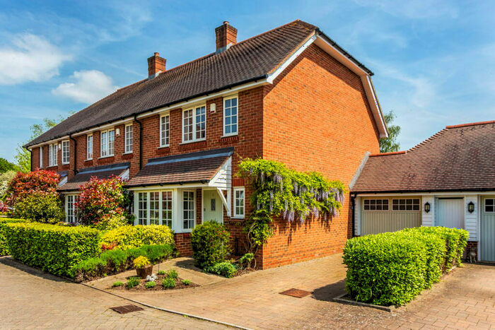 3 Bedroom Terraced House For Sale In Eliot Place, Crowhurst, Lingfield, RH7