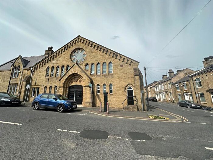 1 Bedroom Flat To Rent In Prescott Street, Halifax, HX1