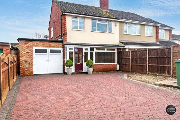 4 Bedroom Semi Detached House For Sale In Meadow Drive, Credenhill, Hereford, HR4
