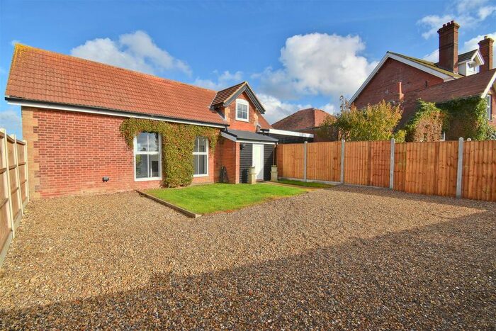 3 Bedroom Barn Conversion To Rent In Mundesley Road, Trimingham, Norwich, NR11