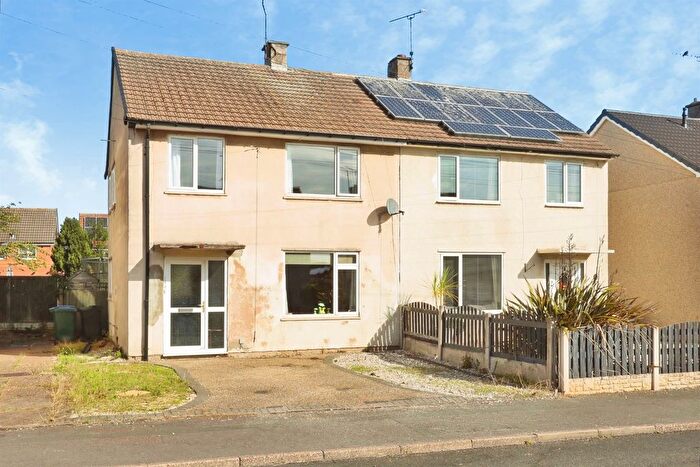 3 Bedroom Semi-Detached House For Sale In Keswick Road, Worksop, S81