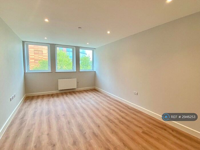 1 Bedroom Flat To Rent In Christchurch Road, Bournemouth, BH1