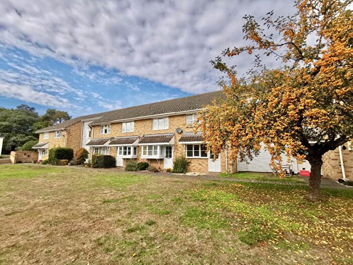 2 Bedroom House To Rent In Ellis Gardens, Norwich, NR4