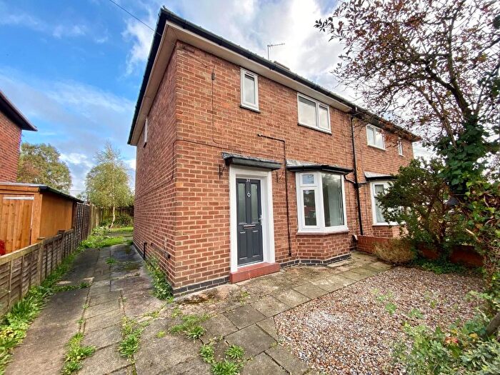 2 Bedroom Semi-Detached House To Rent In Lerecroft Road, York, North Yorkshire, YO24