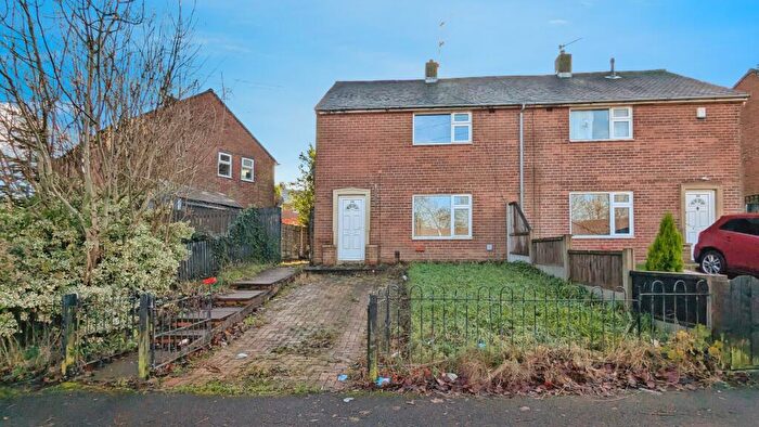 2 Bedroom Semi-Detached House To Rent In Wildmoor Avenue, Holts, Oldham, OL4