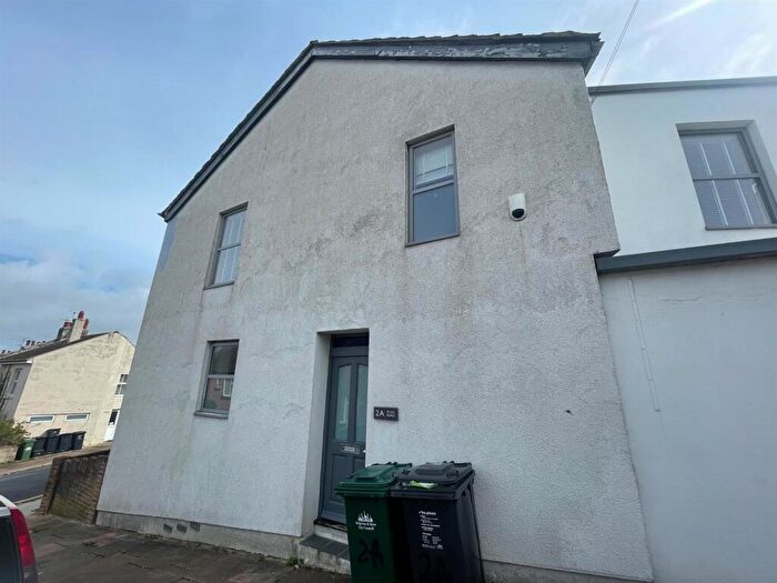 2 Bedroom House To Rent In Ryde Road, Brighton, BN2