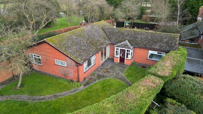 4 Bedroom Detached Bungalow For Sale In Main Street, Church Broughton, Derby, DE65