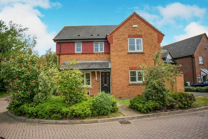 3 Bedroom Property To Rent In Wood Lane, Kingsnorth, Ashford TN23