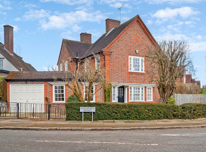 4 Bedroom Detached House For Sale In Marsworth Avenue, Pinner, HA5