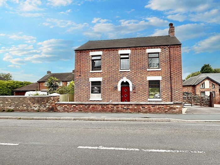 5 Bedroom Detached House For Sale In Uttoxeter Road, Blythe Bridge, ST11