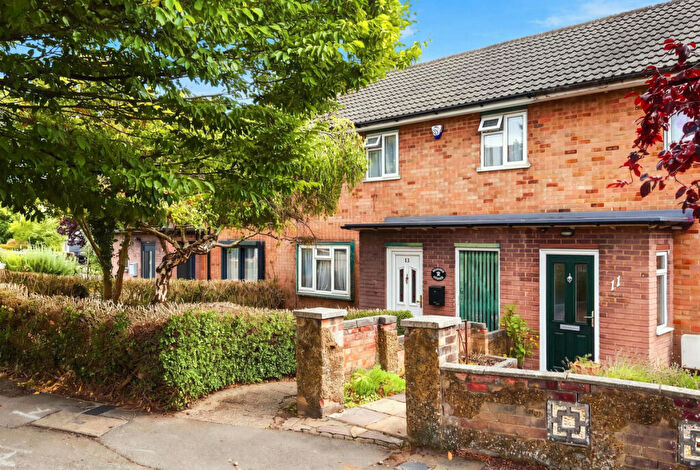 3 Bedroom Terraced House For Sale In Greenfields, Loughton, IG10