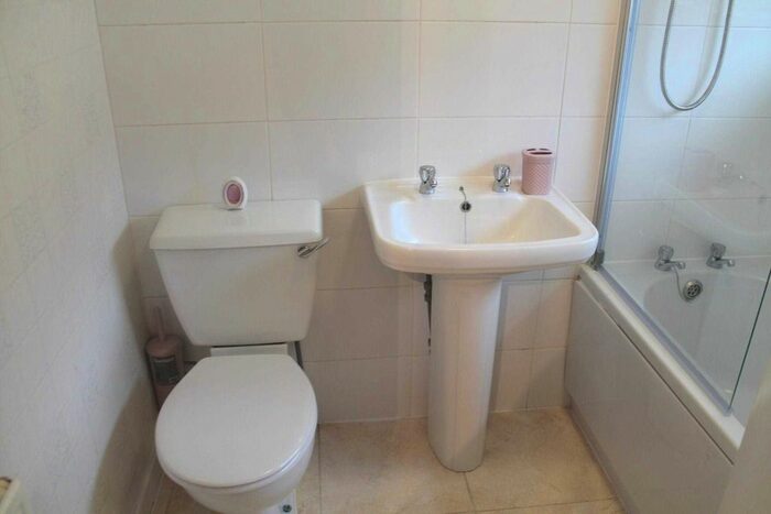 1 Bedroom Bungalow To Rent In Durrockstock Way, Paisley, PA2