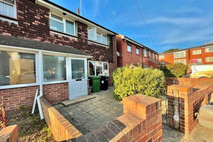 3 Bedroom Property To Rent In Church Road, Portsmouth, PO1