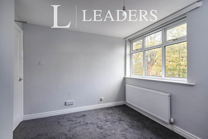 1 Bedroom Apartment To Rent In Montgomery Road, Sheffield, S7