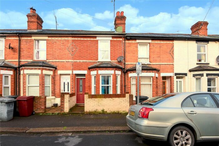 3 Bedroom Terraced House To Rent In Hilcot Road, Reading, Berkshire, RG30