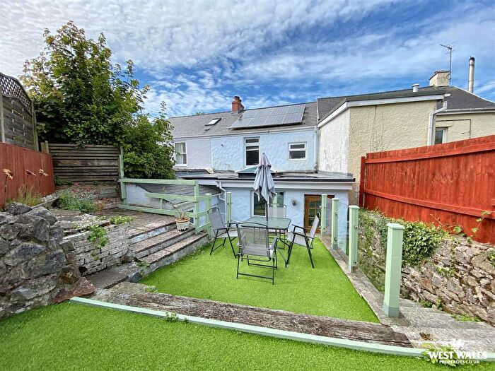 3 Bedroom Terraced House For Sale In Narberth Road, Tenby, SA70