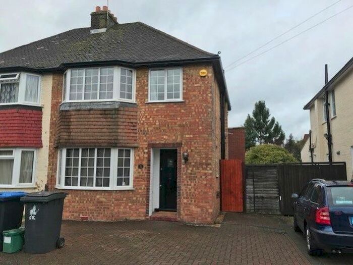 4 Bedroom Semi-Detached House To Rent In Egham, Surrey, TW20