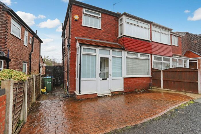 3 Bedroom Semi Detached House For Sale In Downham Crescent, Prestwich, M25