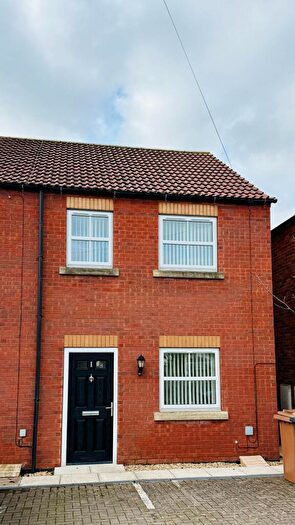 3 Bedroom Town House To Rent In Wolseley Court, Bracebridge Heath, LN4