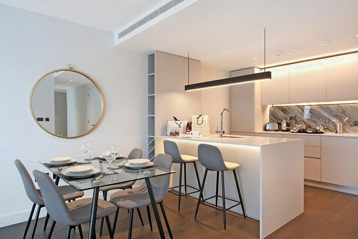 2 Bedroom Flat To Rent In Fountain Park Way, London, W12