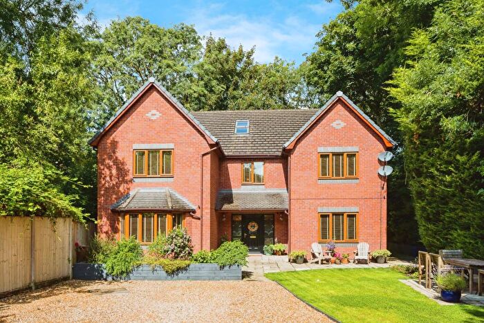 6 Bedroom Detached House For Sale In Wesley Place, Mold, Flintshire, CH7