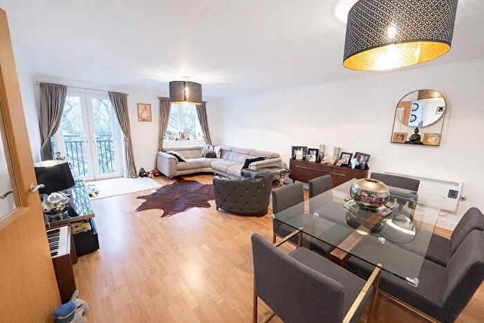 3 Bedroom Terraced House To Rent In Roman Way, Carshalton, SM5