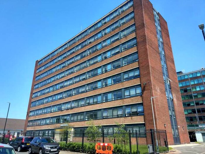 1 Bedroom Apartment To Rent In Skerton Road, Old Trafford, M16