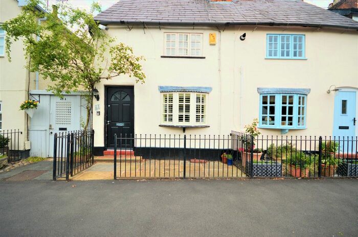 3 Bedroom Semi-Detached House To Rent In Mobberley Road, Knutsford, WA16