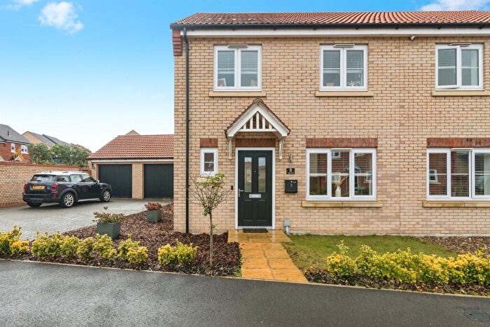 3 Bedroom Semi-Detached House For Sale In Harrier Road, Hopton, Great Yarmouth, NR31