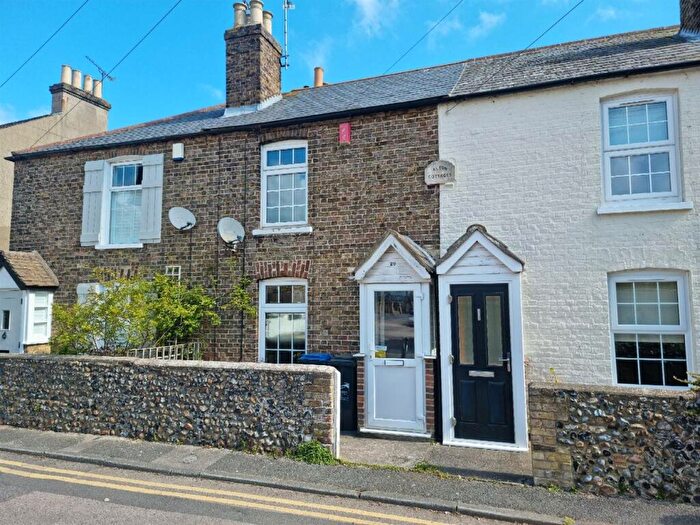 2 Bedroom Terraced House To Rent In Victoria Road, St Peters, Broadstairs, CT10