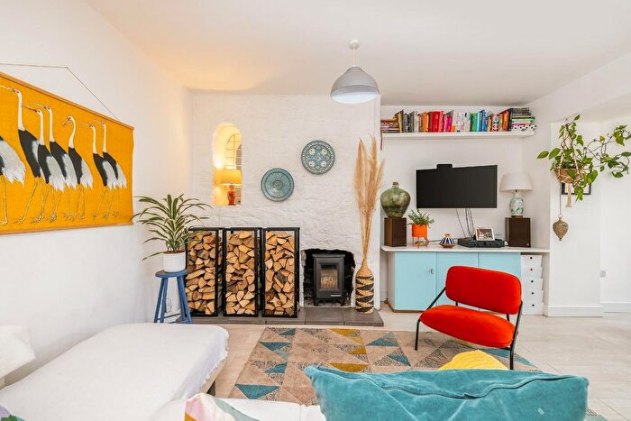 3 Bedroom Terraced House For Sale In Bloomfield Road, Brislington, BS4