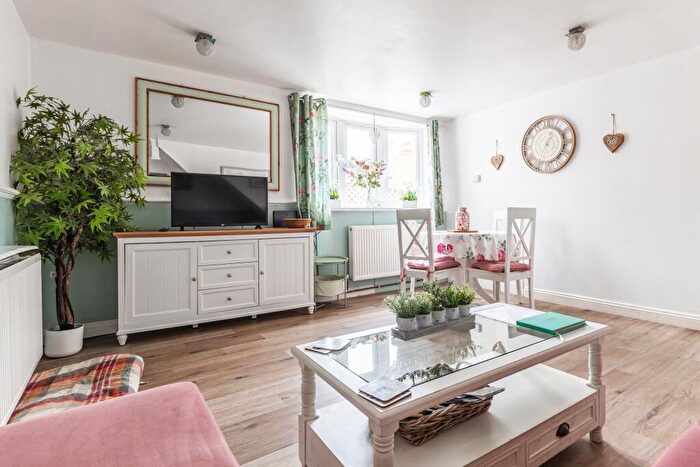 2 Bedroom Semi-Detached House For Sale In Hunstanton, PE36