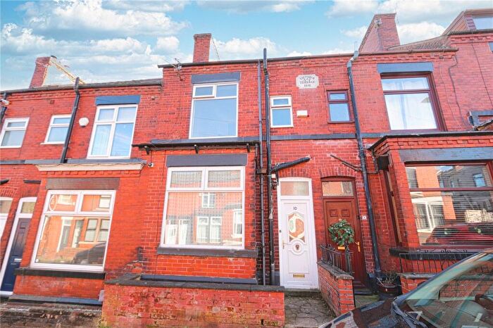 3 Bedroom Terraced House For Sale In Albert Street, Hyde, Greater Manchester, SK14