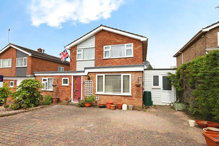 4 Bedroom Detached House For Sale In Beamish Road, Poole, Dorset, BH17