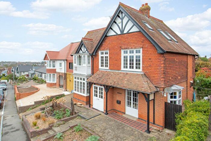 5 Bedroom Detached House For Sale In Queens Road, Whitstable, Kent, CT5