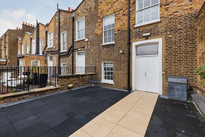 1 Bedroom Flat To Rent In Kings Road, London, SW3