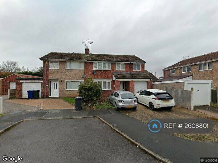 4 Bedroom Semi-Detached House To Rent In Saffron Road, Tickhill, Doncaster, DN11