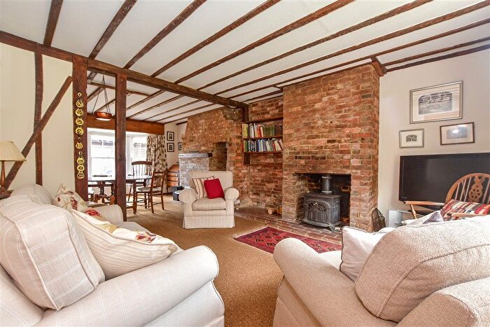 4 Bedroom Detached House For Sale In Mill Bank, Headcorn, Ashford, Kent, TN27