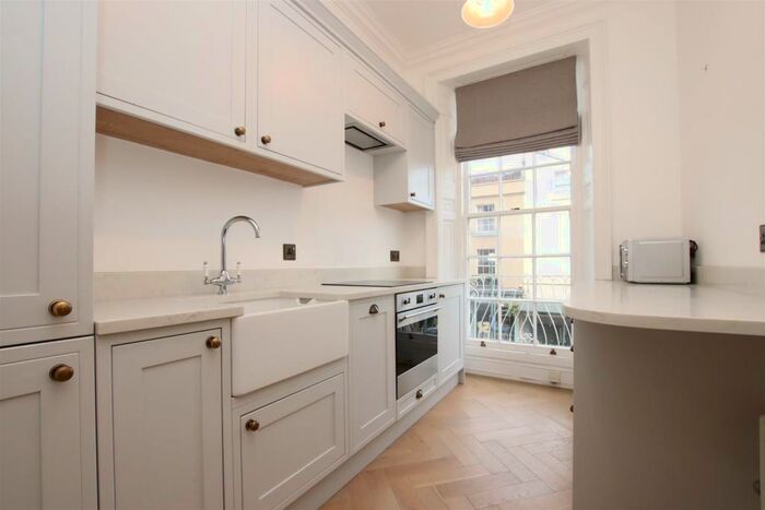 1 Bedroom Flat To Rent In Belvedere, Bath, BA1