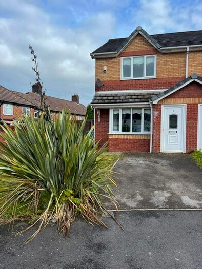 3 Bedroom Semi-Detached House To Rent In Penshaw Close, Liverpool, L14