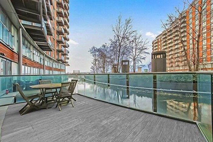 1 Bedroom Flat For Sale In Fairmont Avenue, London, E14