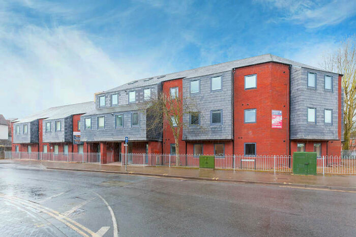 1 Bedroom Apartment To Rent In The Publishing House, Stert Street, OX14