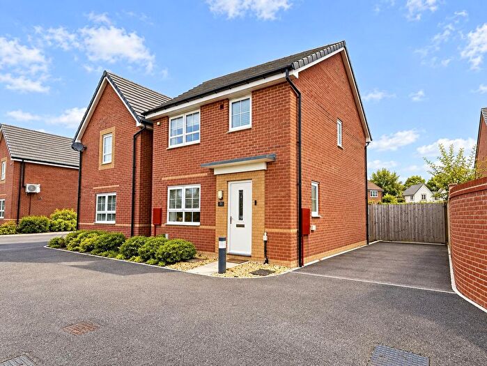 3 Bedroom Detached House For Sale In Barrow Drive, Berry Hill, Coleford, GL16