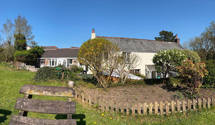 4 Bedroom Semi-Detached House For Sale In Egloshayle, Wadebridge, PL27