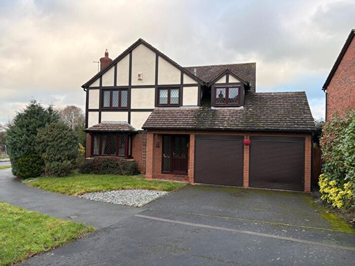 4 Bedroom Detached House For Sale In Hall Farm Crescent, Broughton Astley, Leicester, LE9